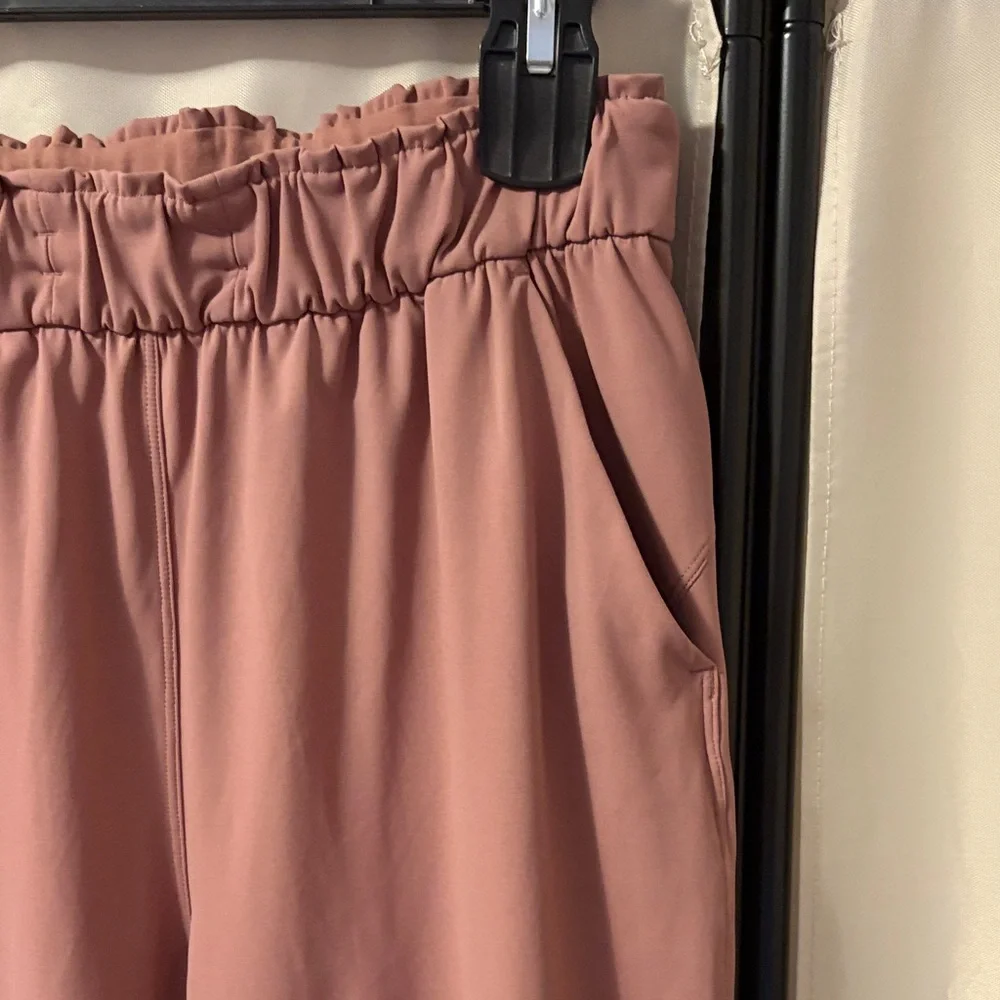 Lululemon Athletica Mauve Jogger Pants - Picture 2 of 5